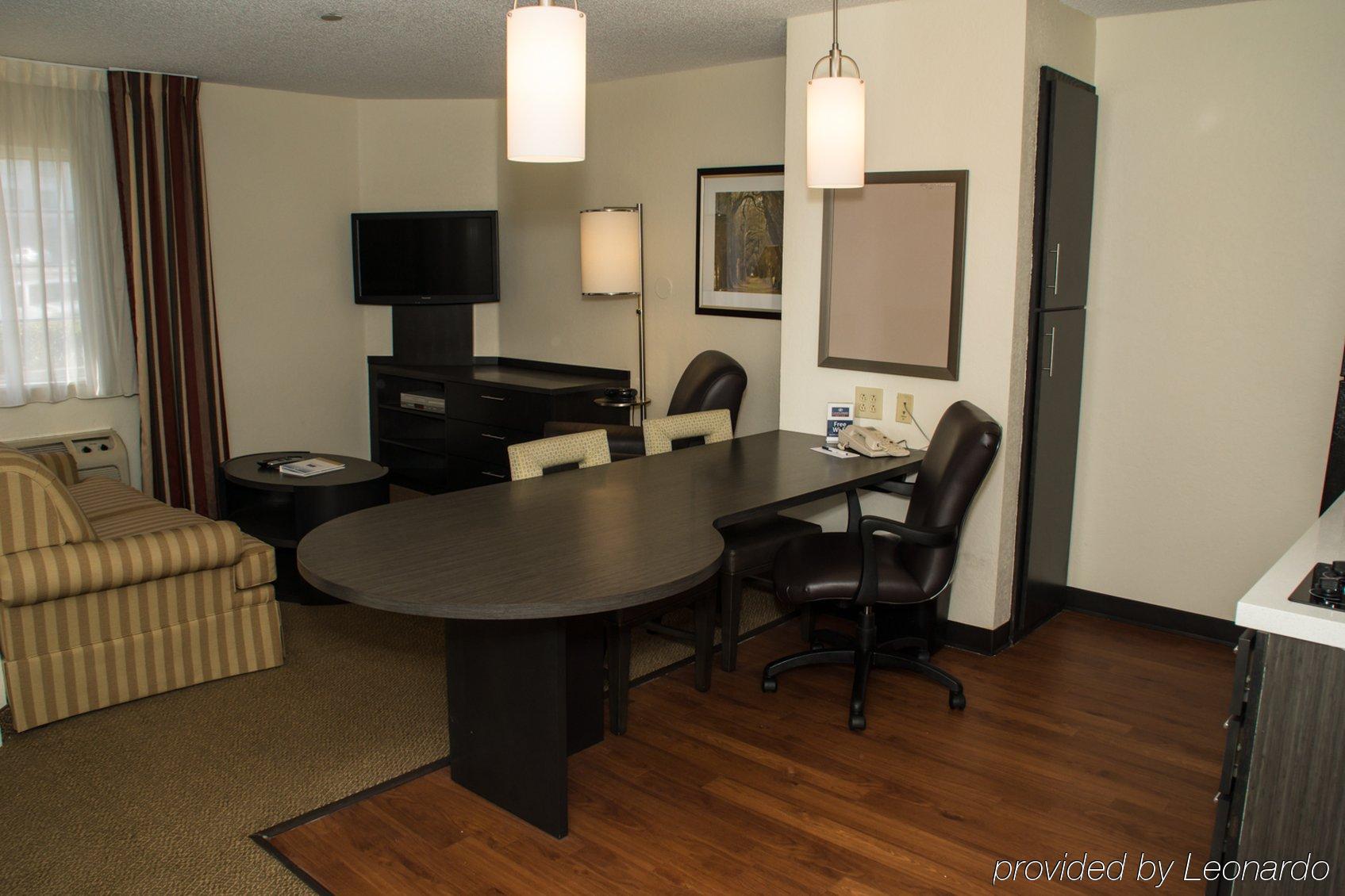 Sonesta Simply Suites Birmingham Hoover Exterior photo