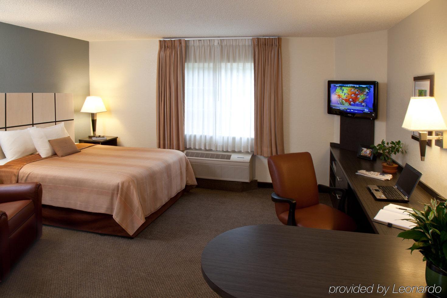 Sonesta Simply Suites Birmingham Hoover Room photo